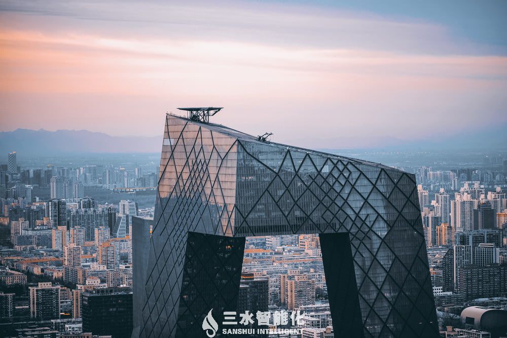 　　能源管理系統(tǒng)應(yīng)當(dāng)實(shí)現(xiàn)的功能包括控制功能、自檢功能、對(duì)時(shí)功能、安全功能、聯(lián)動(dòng)功能、管理功能、故障報(bào)警、安全校驗(yàn)等功能。下面三水智能化一一講解。